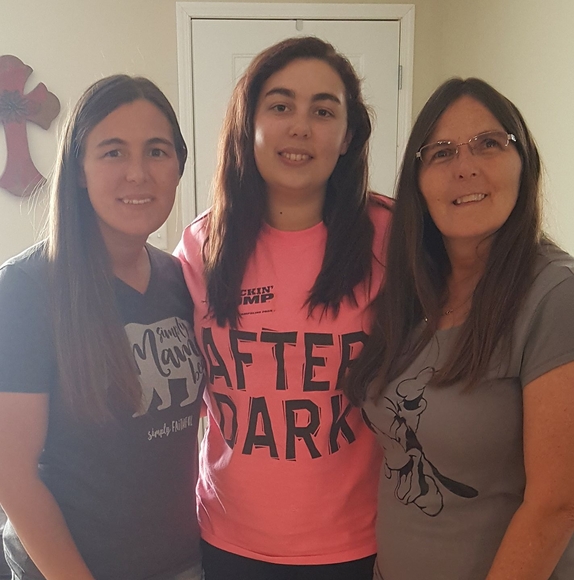 Meet your Posher, Cindy - Picture 1 of 1